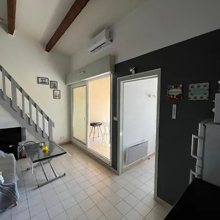 Jean Bart Iii Joli T2 Mezzanine Proche Richelieu Cap D'agde